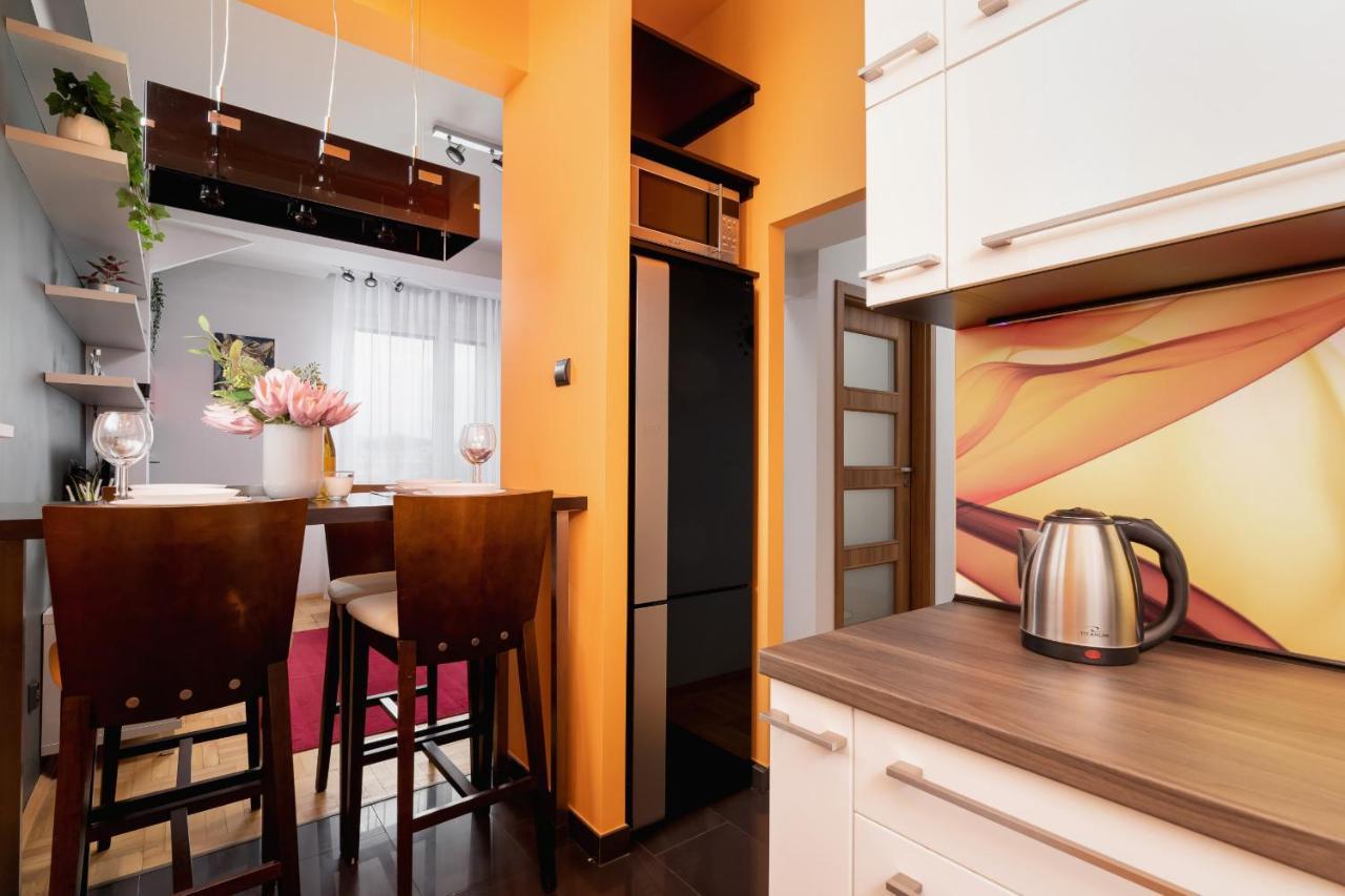 Lagiewniki Sanctuary One Bedroom Apartment By Renters Kraków Zewnętrze zdjęcie