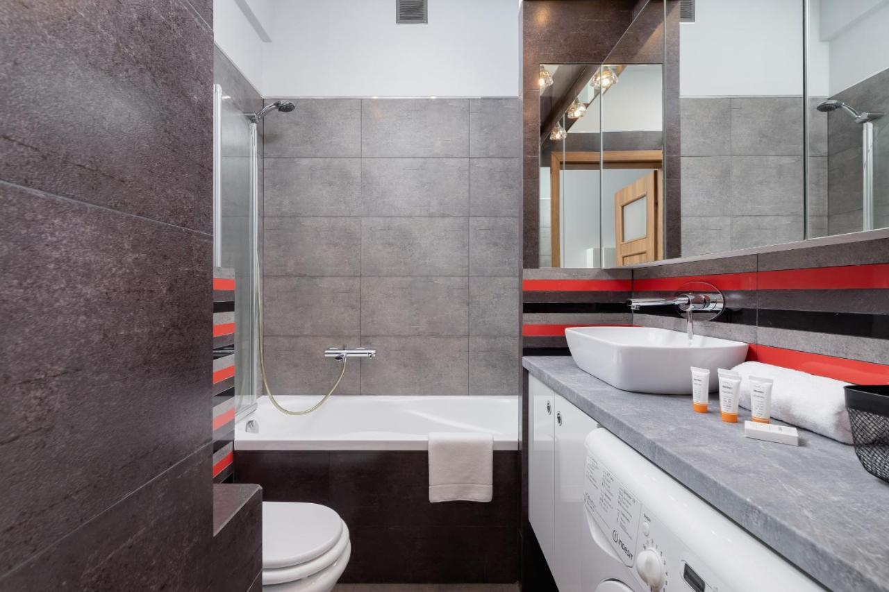 Lagiewniki Sanctuary One Bedroom Apartment By Renters Kraków Zewnętrze zdjęcie